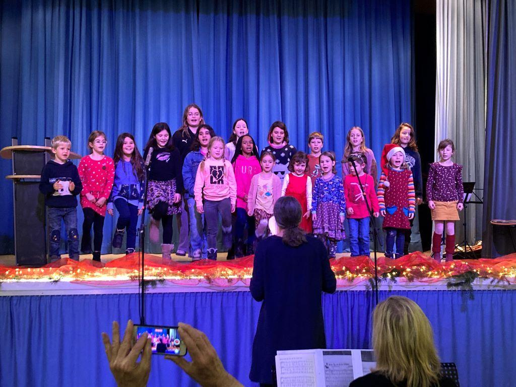 Singfloehe Kinderchor Jugendchor Weihnachten 2023